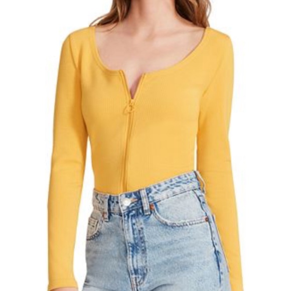 NWOT BB Dakota Steve Madden Yellow Zip up crop top 💛 - Picture 6 of 7